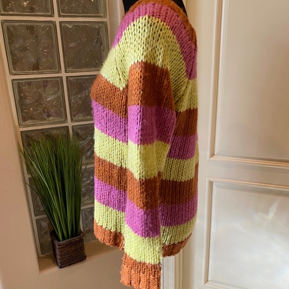 💥SALE💥 Addie Loose fitting striped sweater - Picture 6 of 8